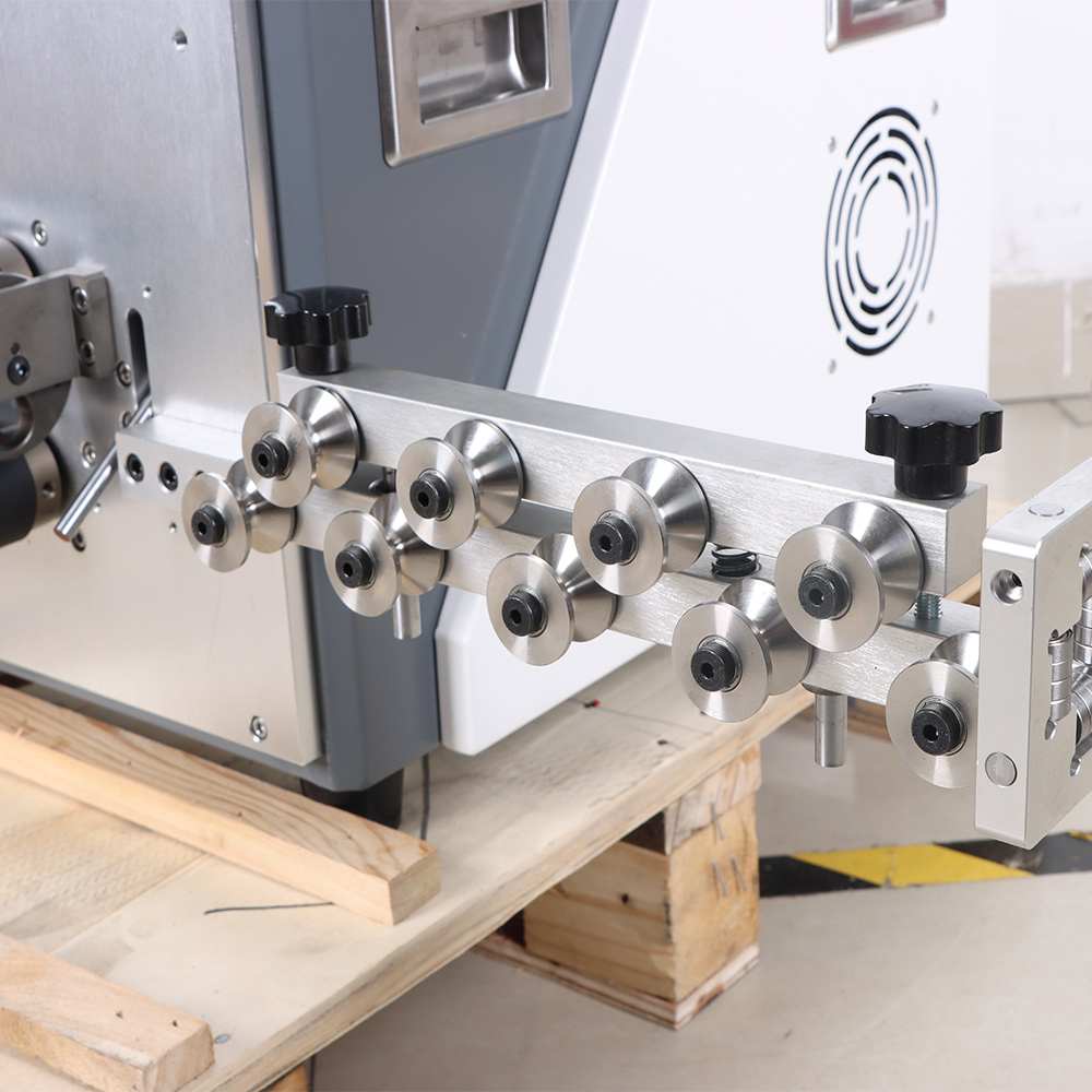 Máquina de desmontaje del alambre de la computadora HS-650-70P